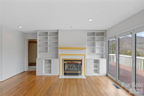 135 Horseshoe Trail Barnardsville NC 28709