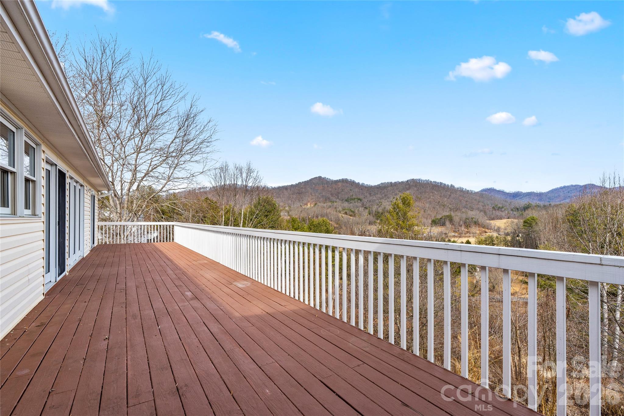 135 Horseshoe Trail Barnardsville NC 28709