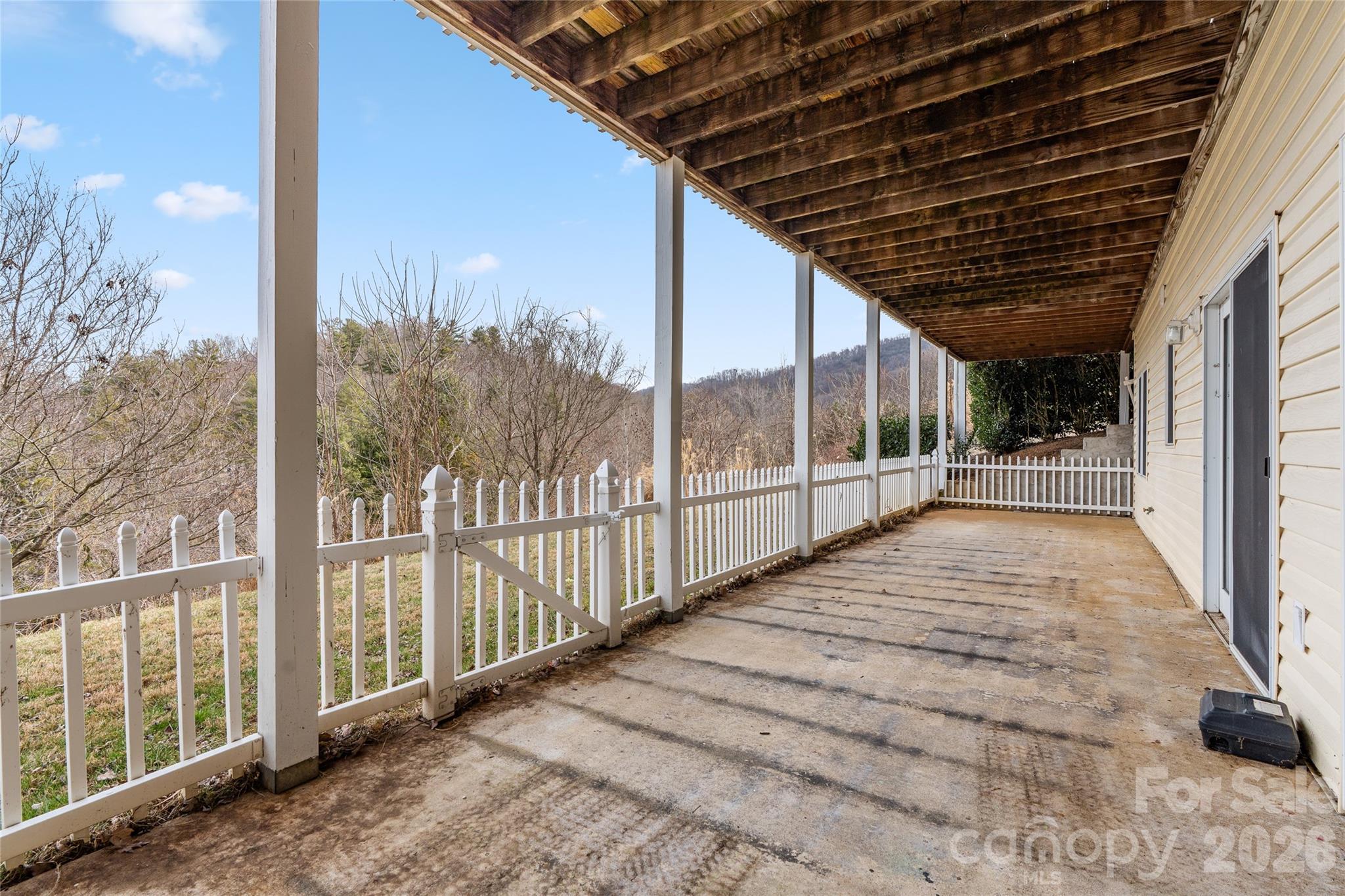 135 Horseshoe Trail Barnardsville NC 28709