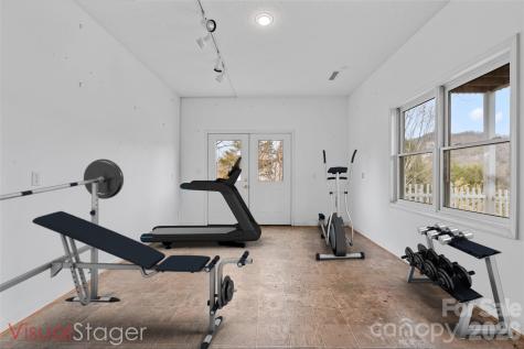 135 Horseshoe Trail Barnardsville NC 28709