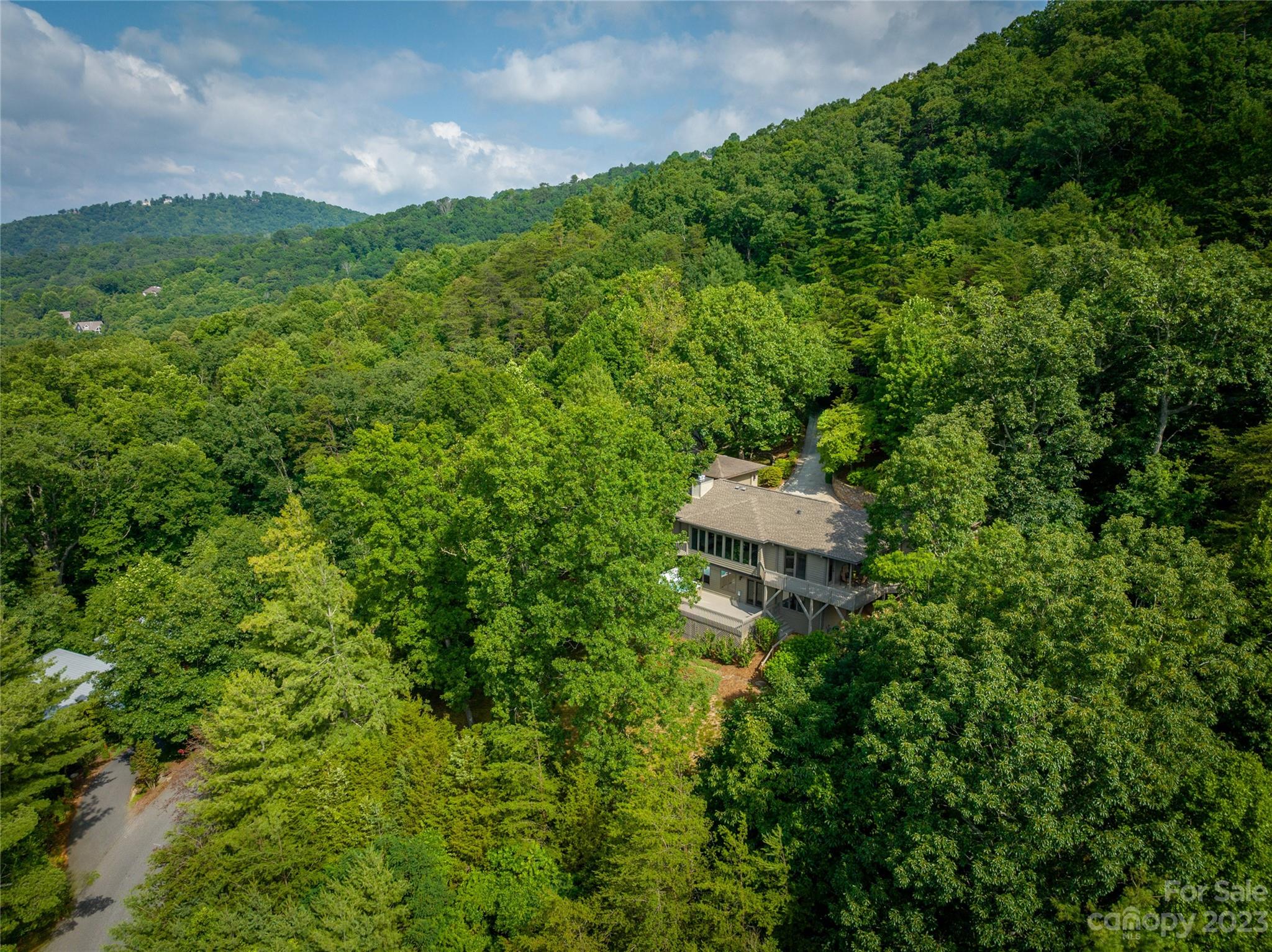 125 Black Oak Drive Asheville NC 28804