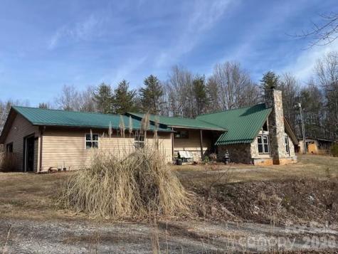 3645 Blue Door School Road Lenoir NC 28645