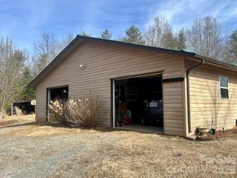 3645 Blue Door School Road Lenoir NC 28645