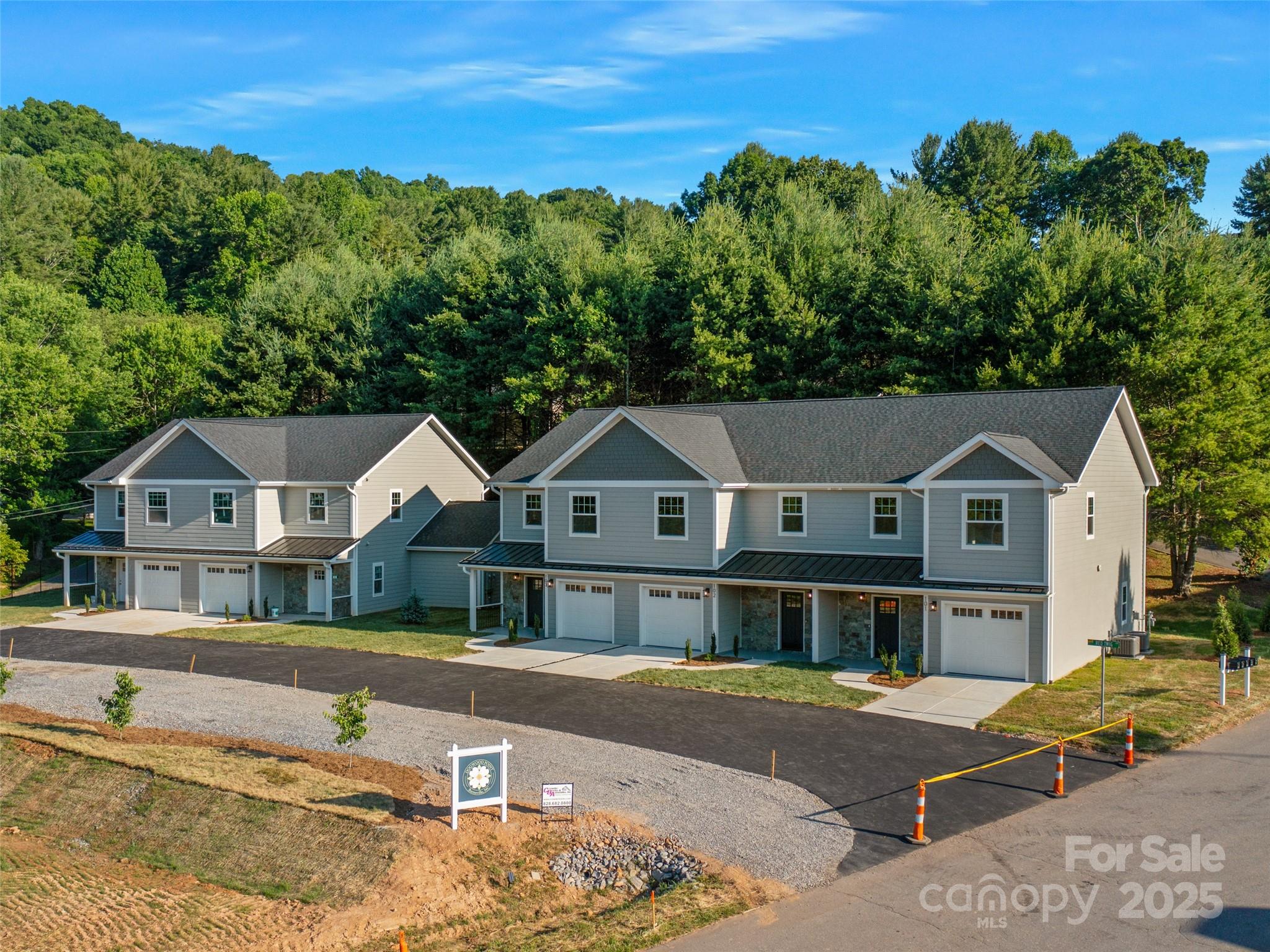 100 Red Twig Lane Burnsville NC 28714