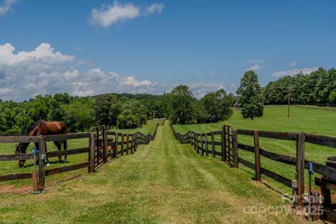650 Golf Course Road Columbus NC 28722
