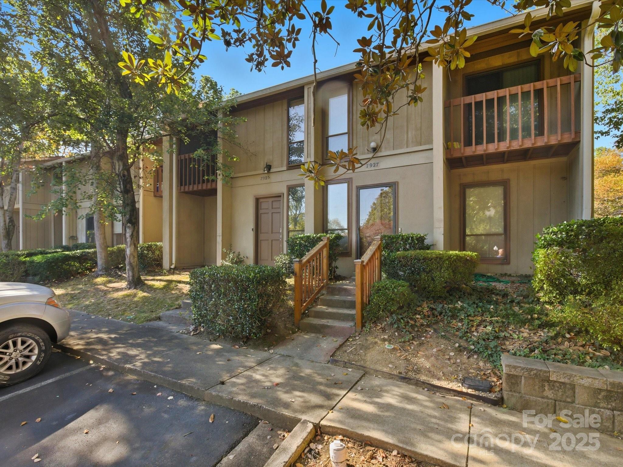 7925 Charter Oak Lane Charlotte NC 28226