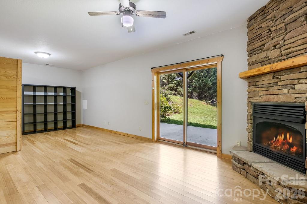 447 Hidden Lake Parkway Nebo NC 28761