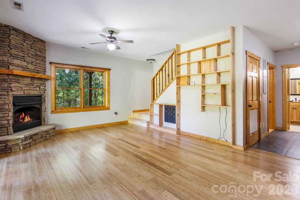 447 Hidden Lake Parkway Nebo NC 28761