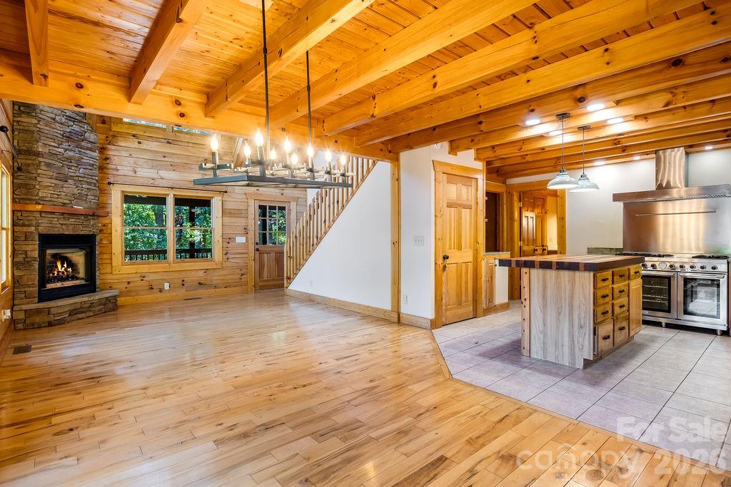 447 Hidden Lake Parkway Nebo NC 28761
