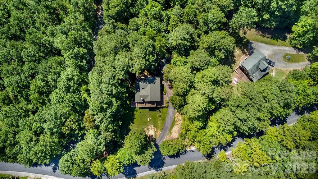 447 Hidden Lake Parkway Nebo NC 28761