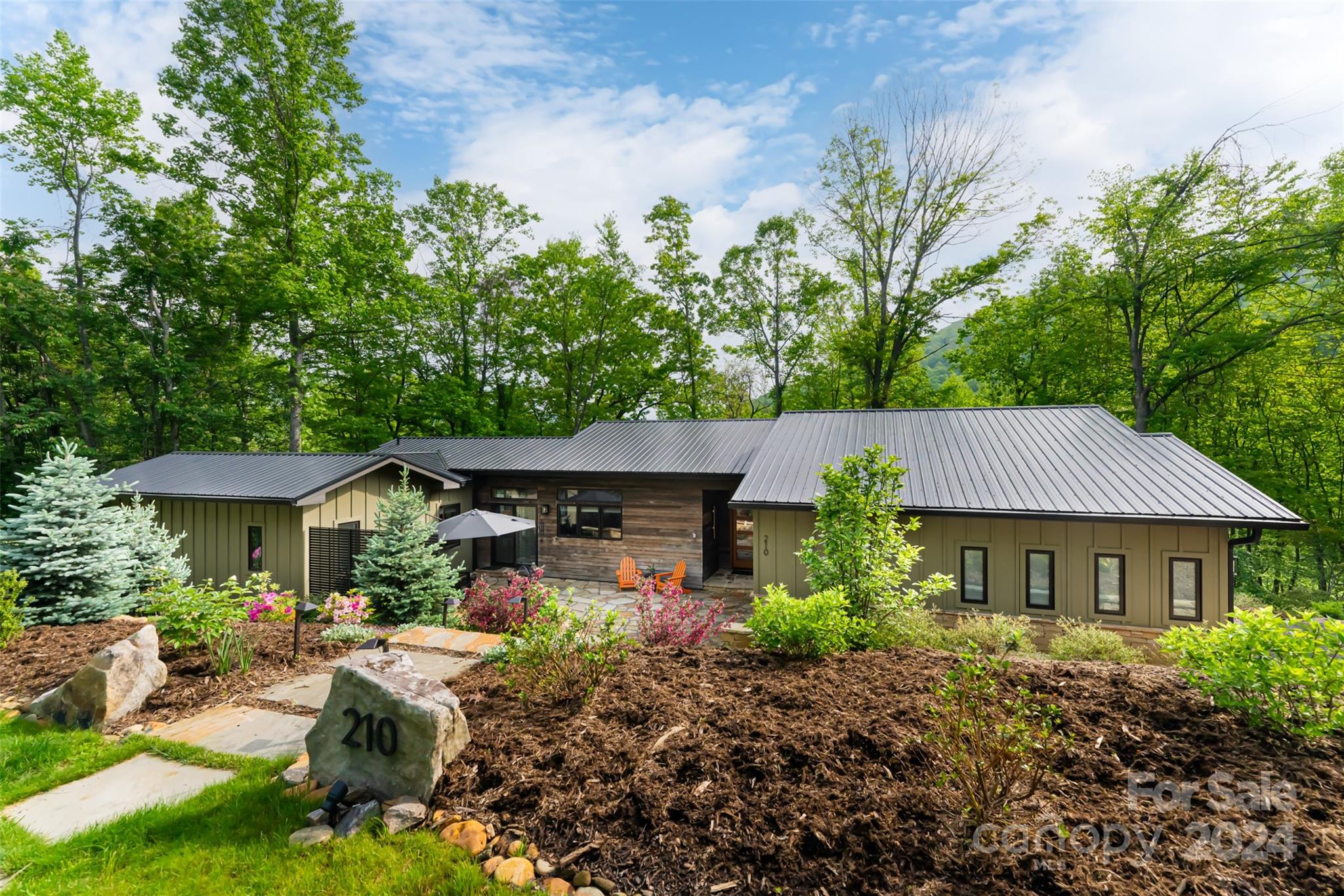 210 High Hickory Trail Swannanoa NC 28778
