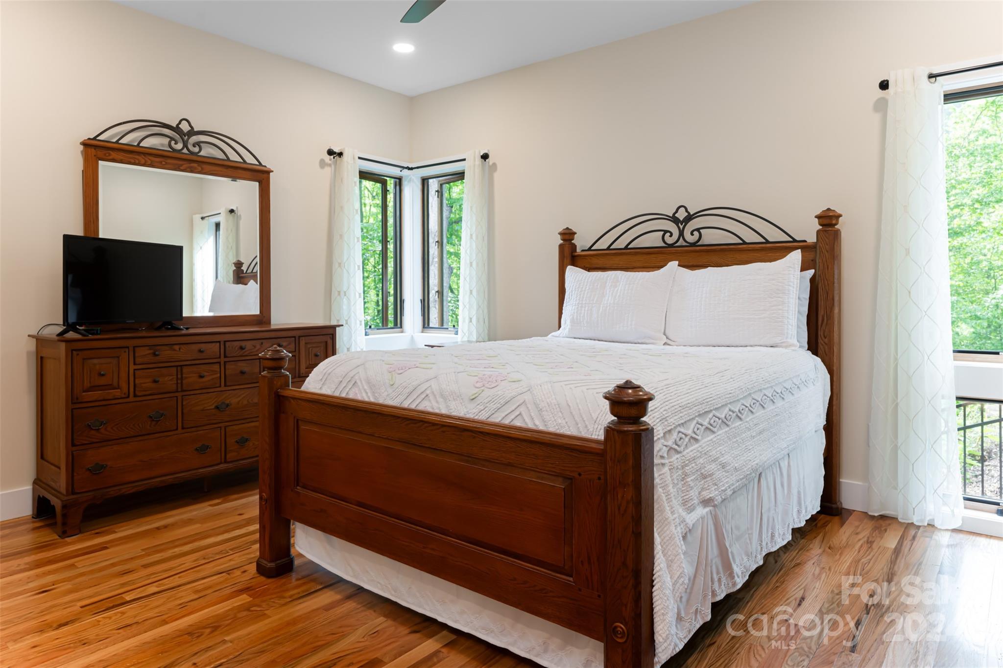210 High Hickory Trail Swannanoa NC 28778