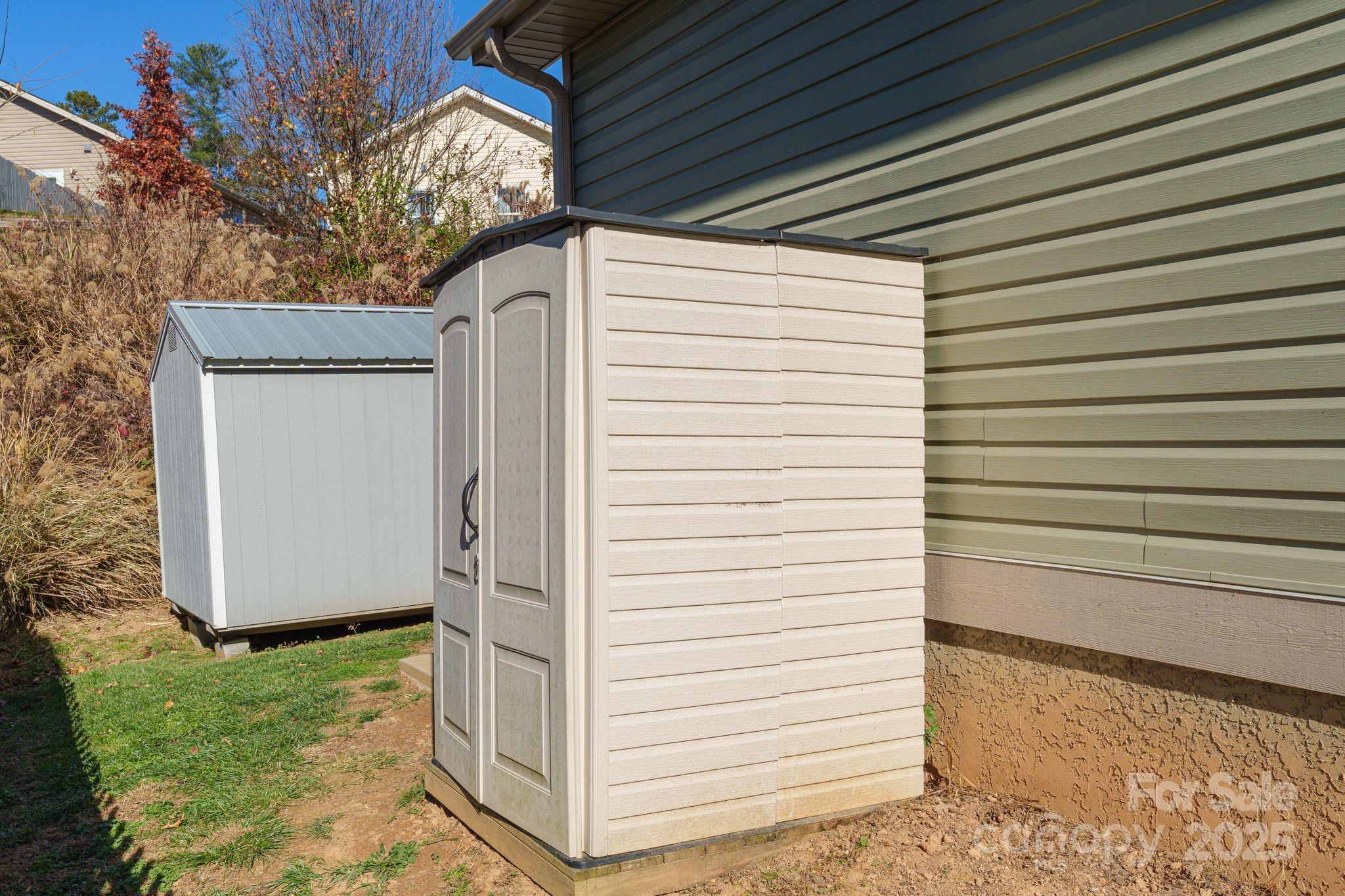 12 Lillie Farm Lane Weaverville NC 28787