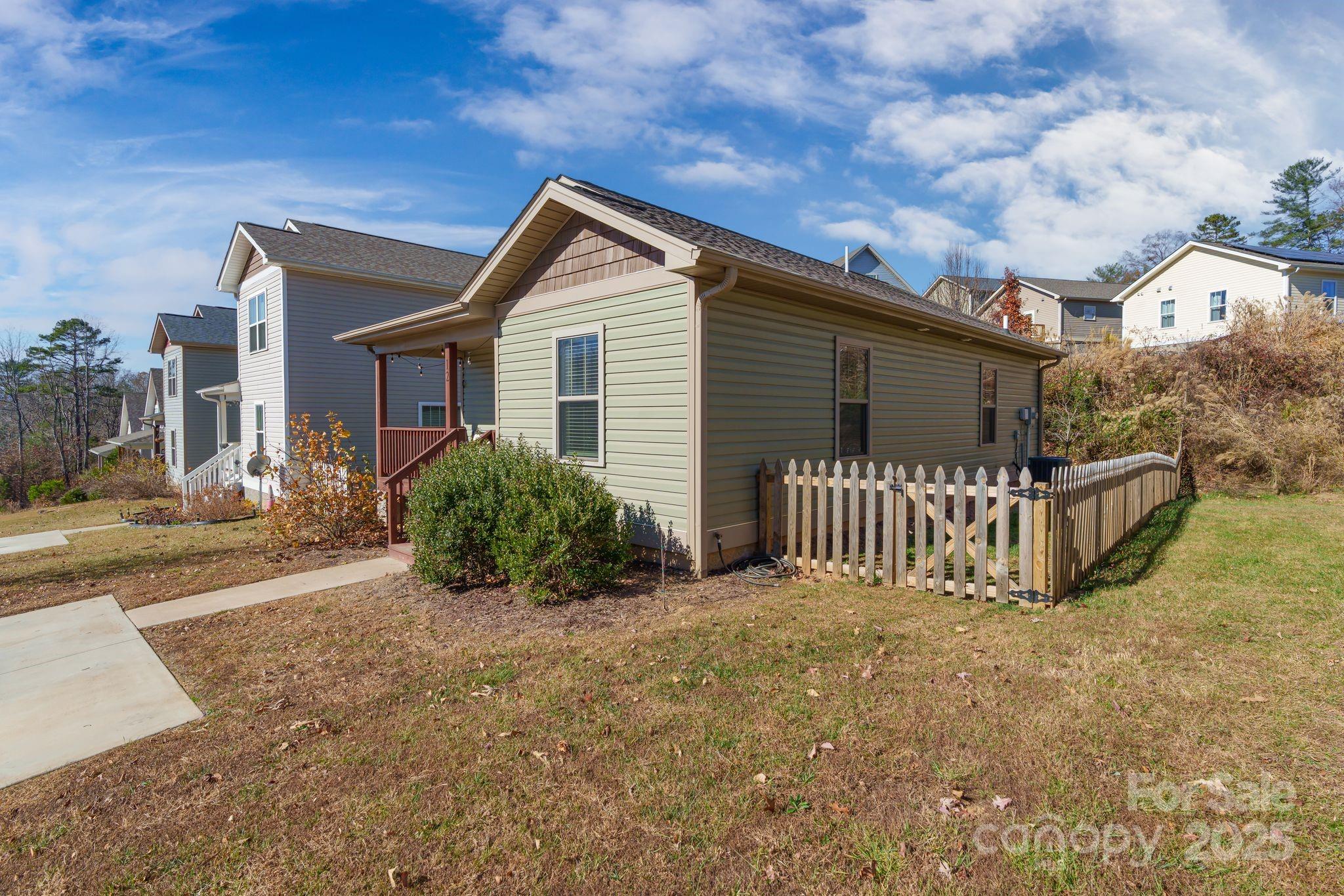 12 Lillie Farm Lane Weaverville NC 28787