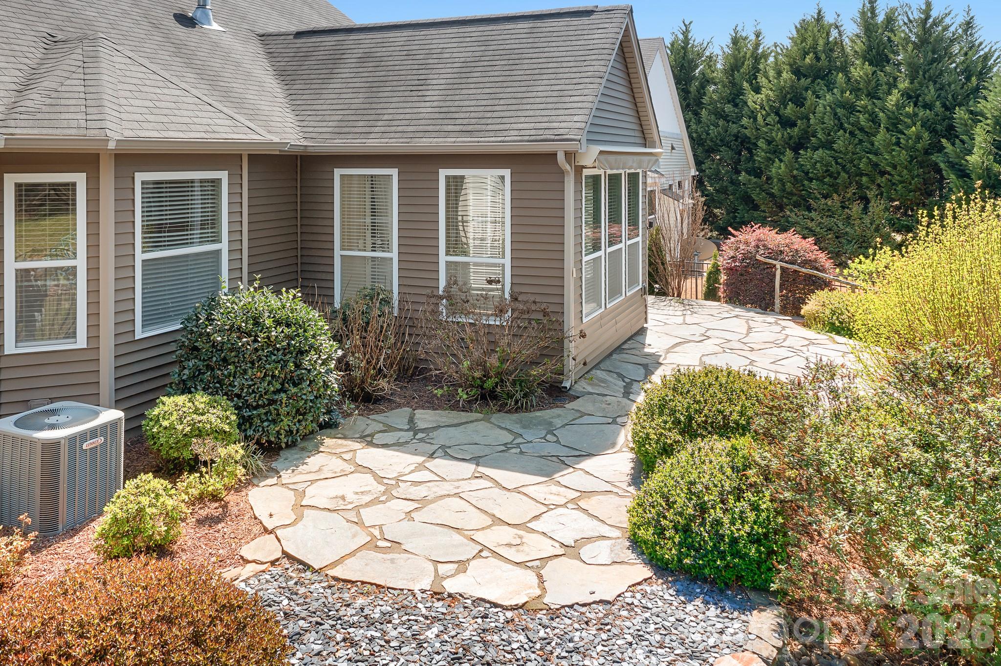 109 Edenton Lane Mooresville NC 28117