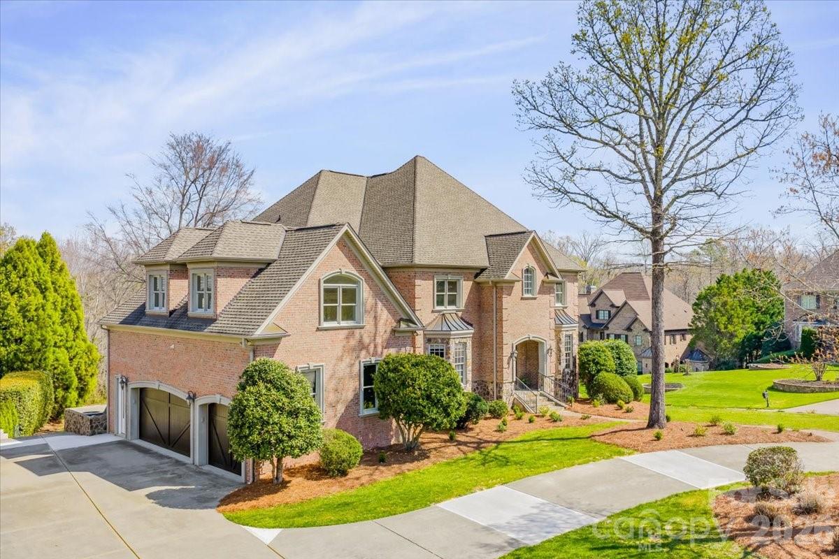 1900 Funny Cide Drive Waxhaw NC 28173