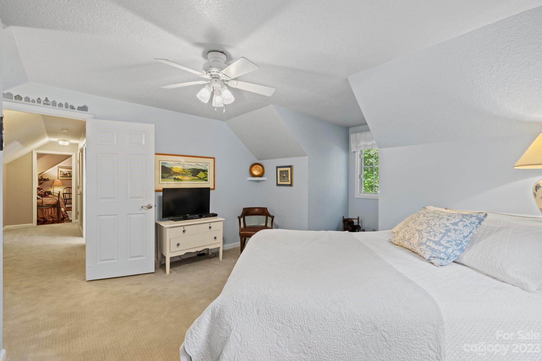 12 Forest Knoll Drive Weaverville NC 28787