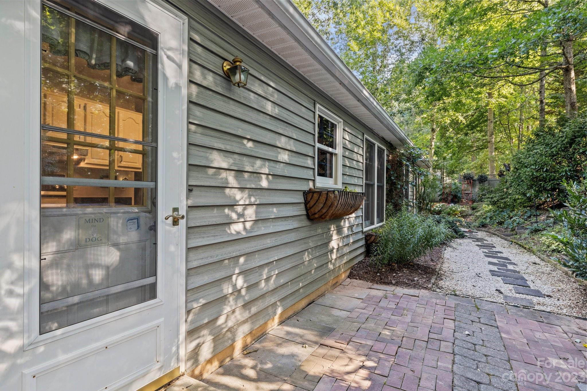 12 Forest Knoll Drive Weaverville NC 28787
