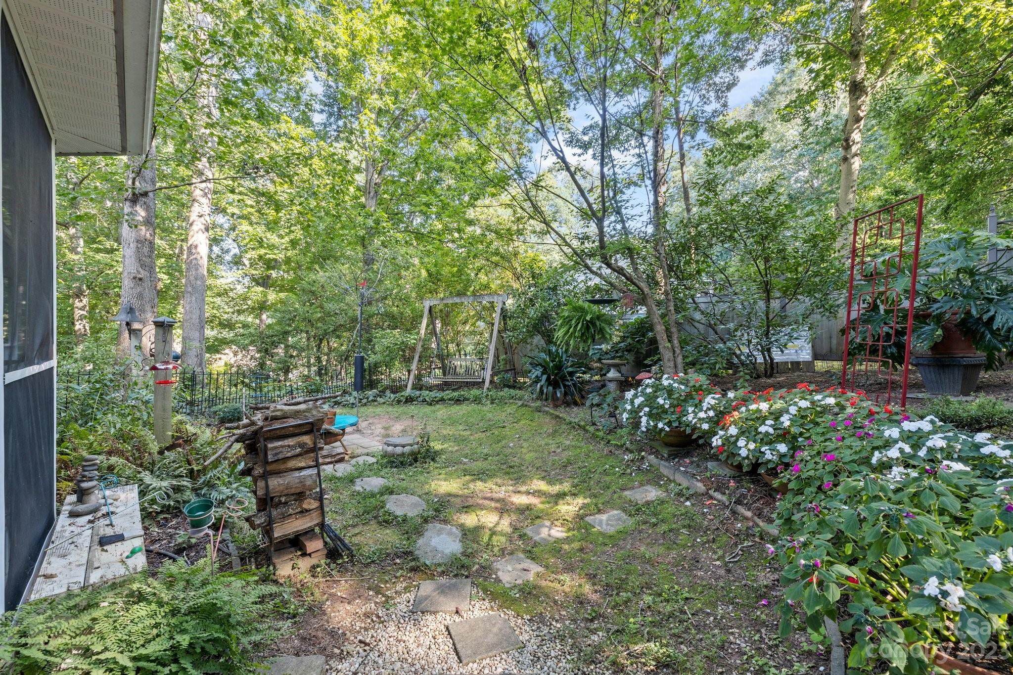 12 Forest Knoll Drive Weaverville NC 28787