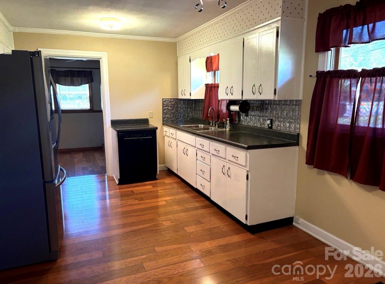 3253 Us 70 Highway W Marion NC 28752