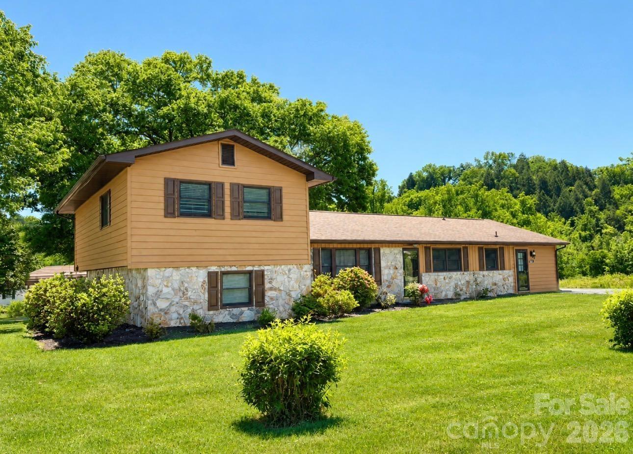 3253 Us 70 Highway W Marion NC 28752