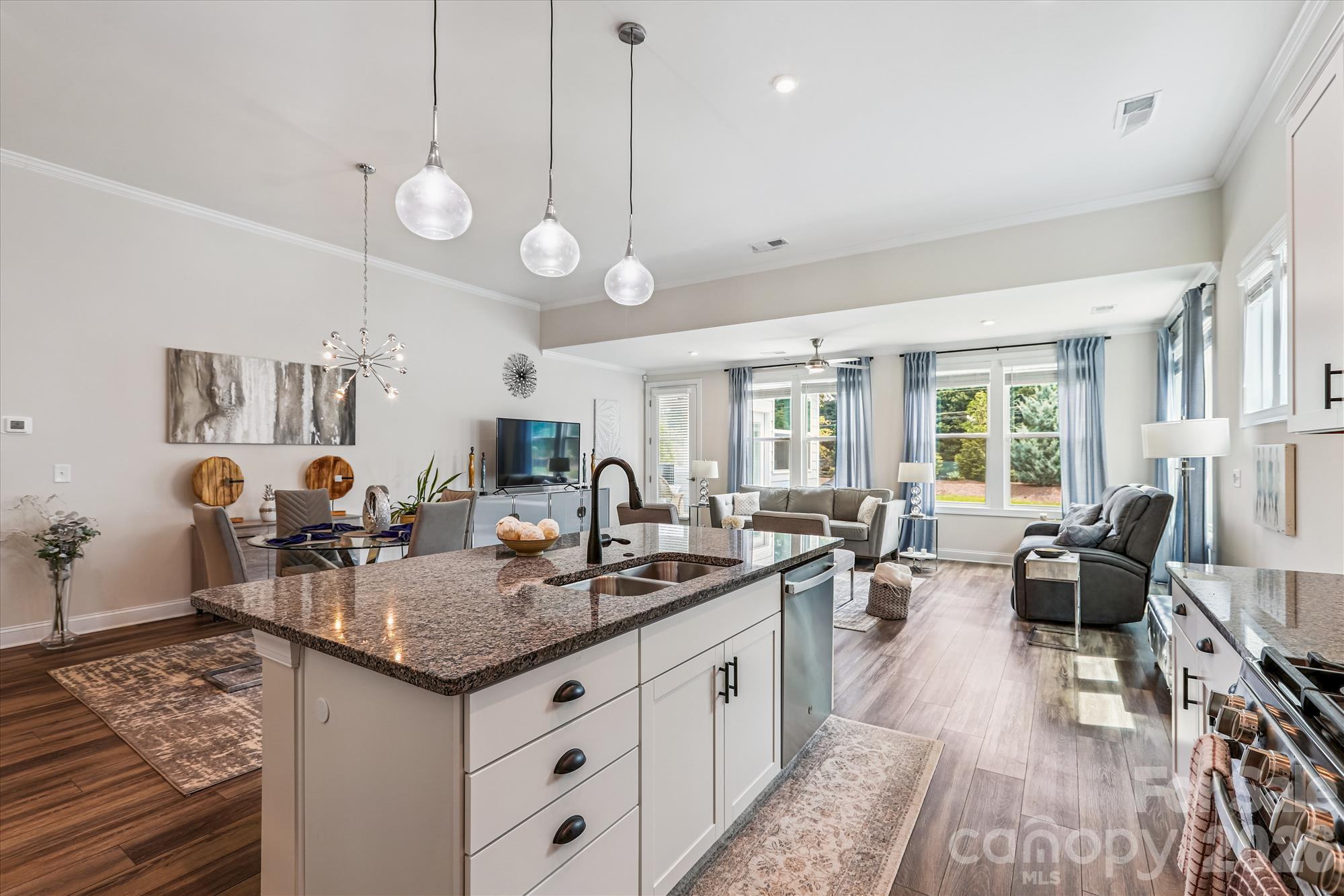 10400 Superb Lane Charlotte NC 28215