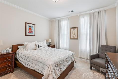 10400 Superb Lane Charlotte NC 28215