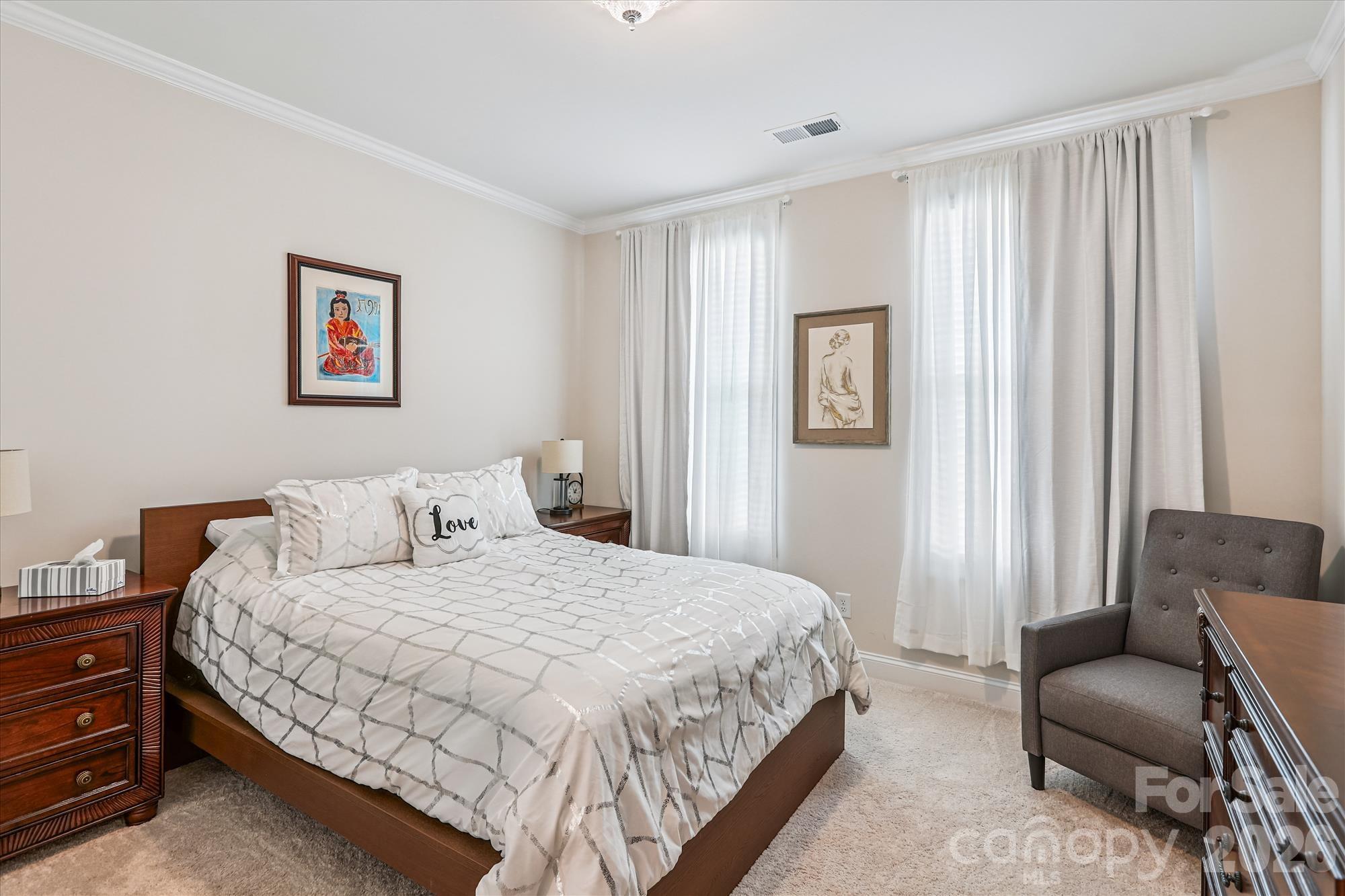 10400 Superb Lane Charlotte NC 28215