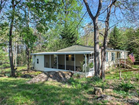 11 Rector Road Weaverville NC 28787
