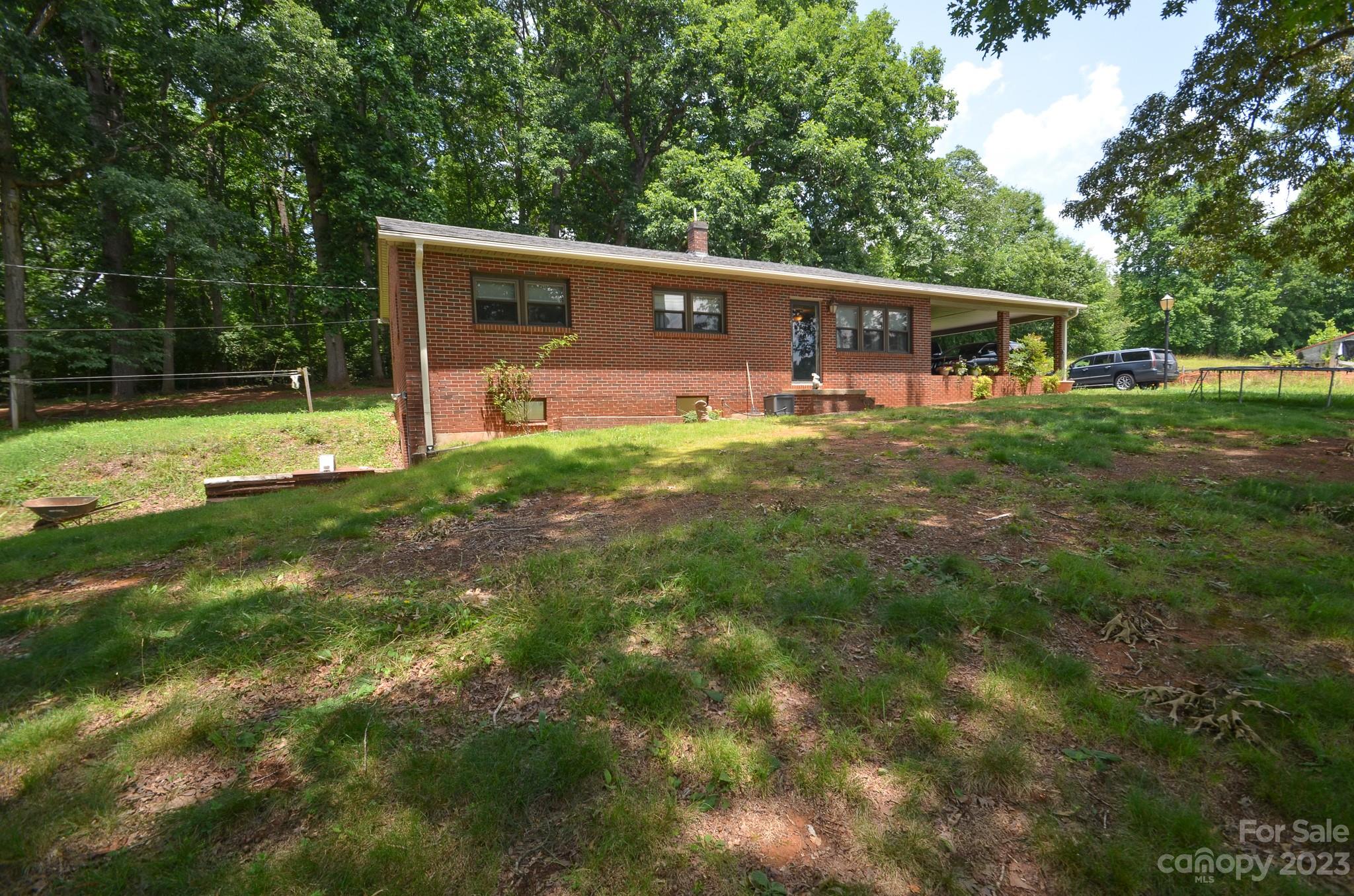 1064 Mckay Road Newton NC 28658