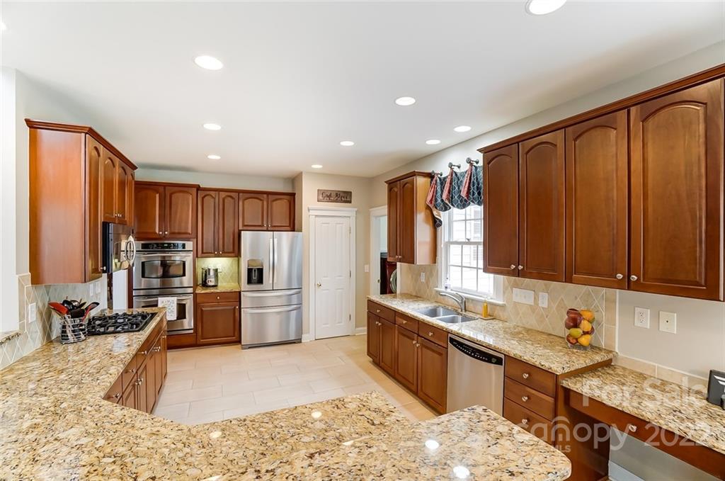 8006 Battersea Court Waxhaw NC 28173