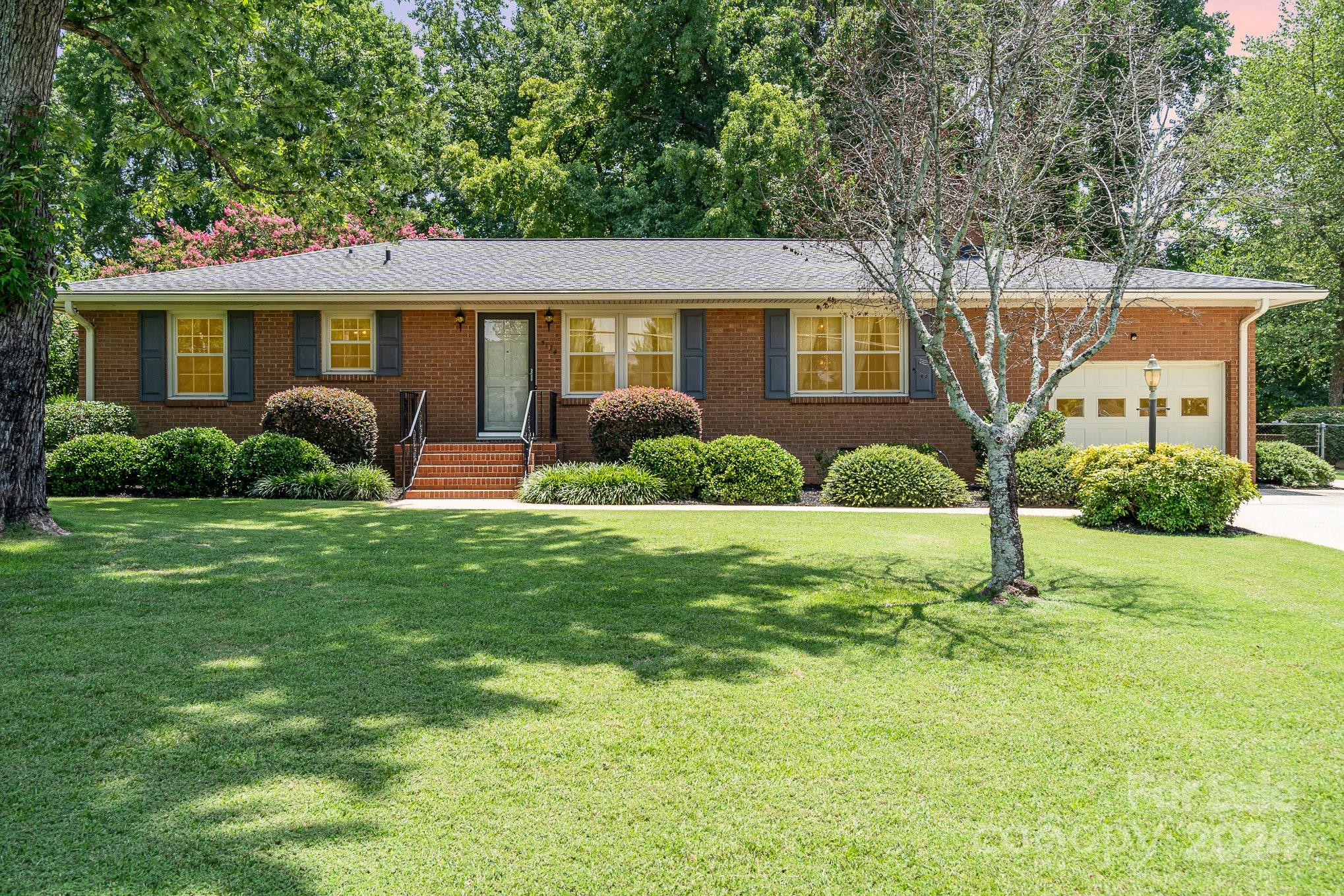 5124 Margaret Wallace Road Matthews NC 28105