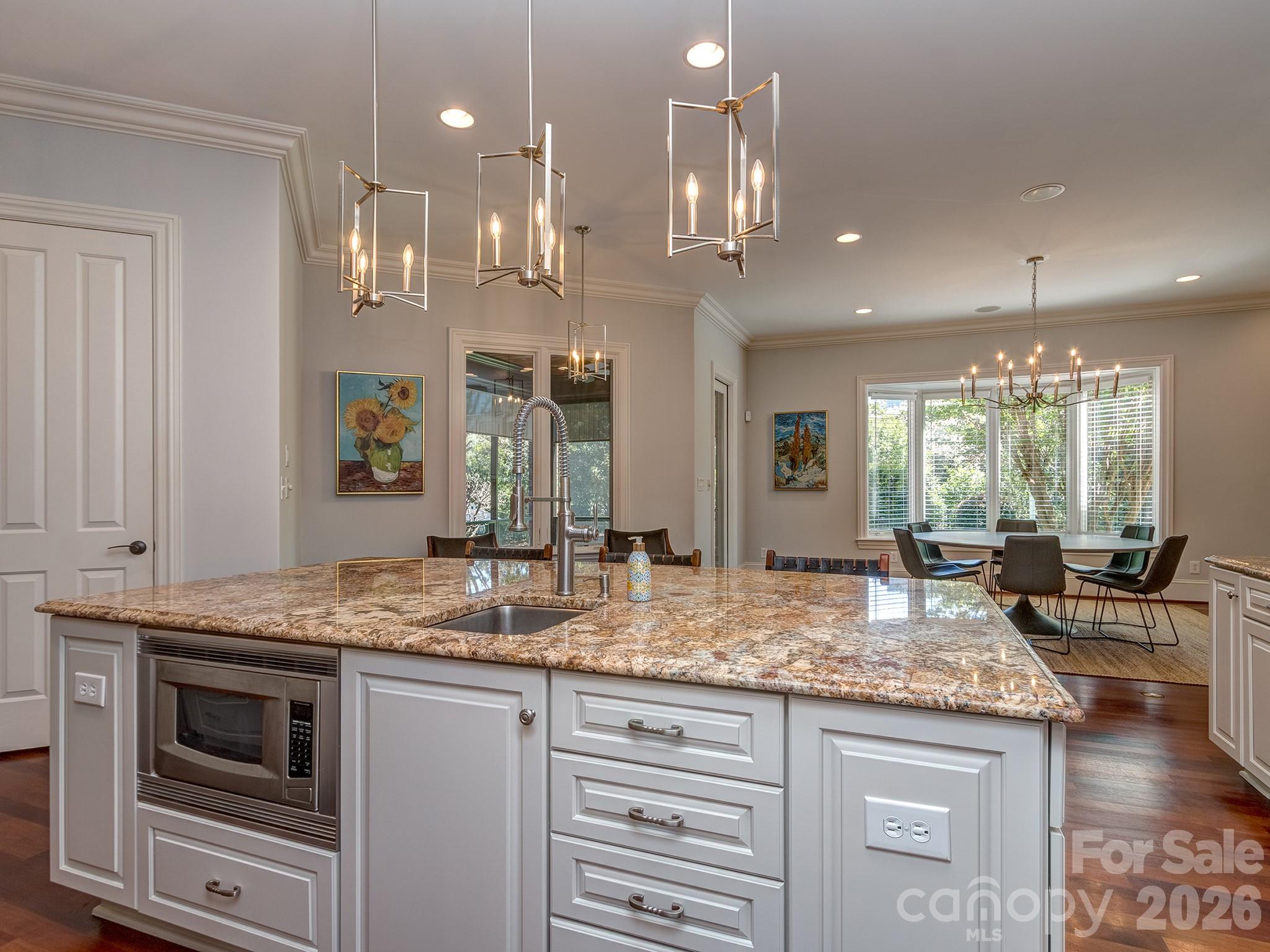 7604 Polyantha Rose Circle Matthews NC 28104