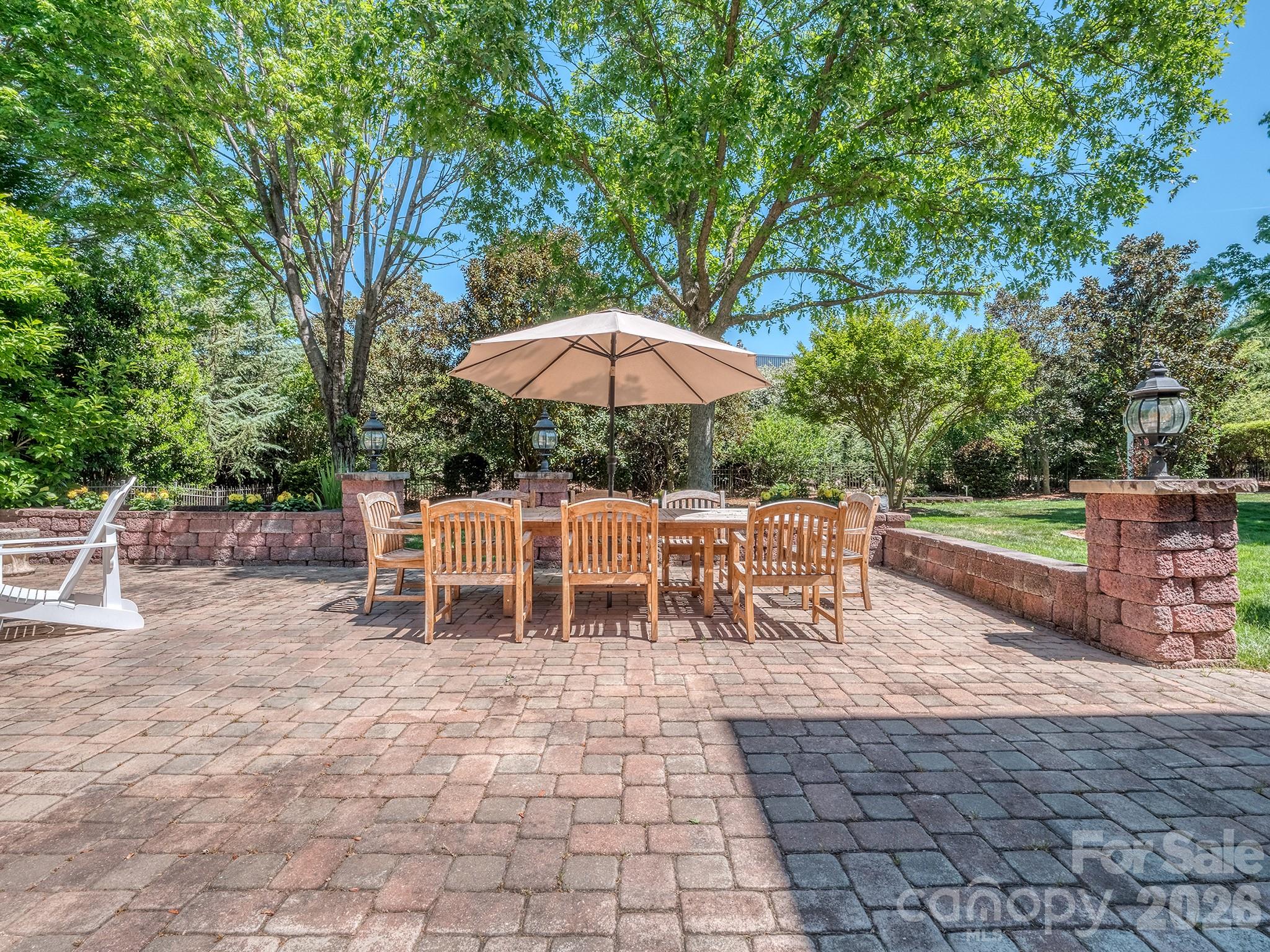 7604 Polyantha Rose Circle Matthews NC 28104
