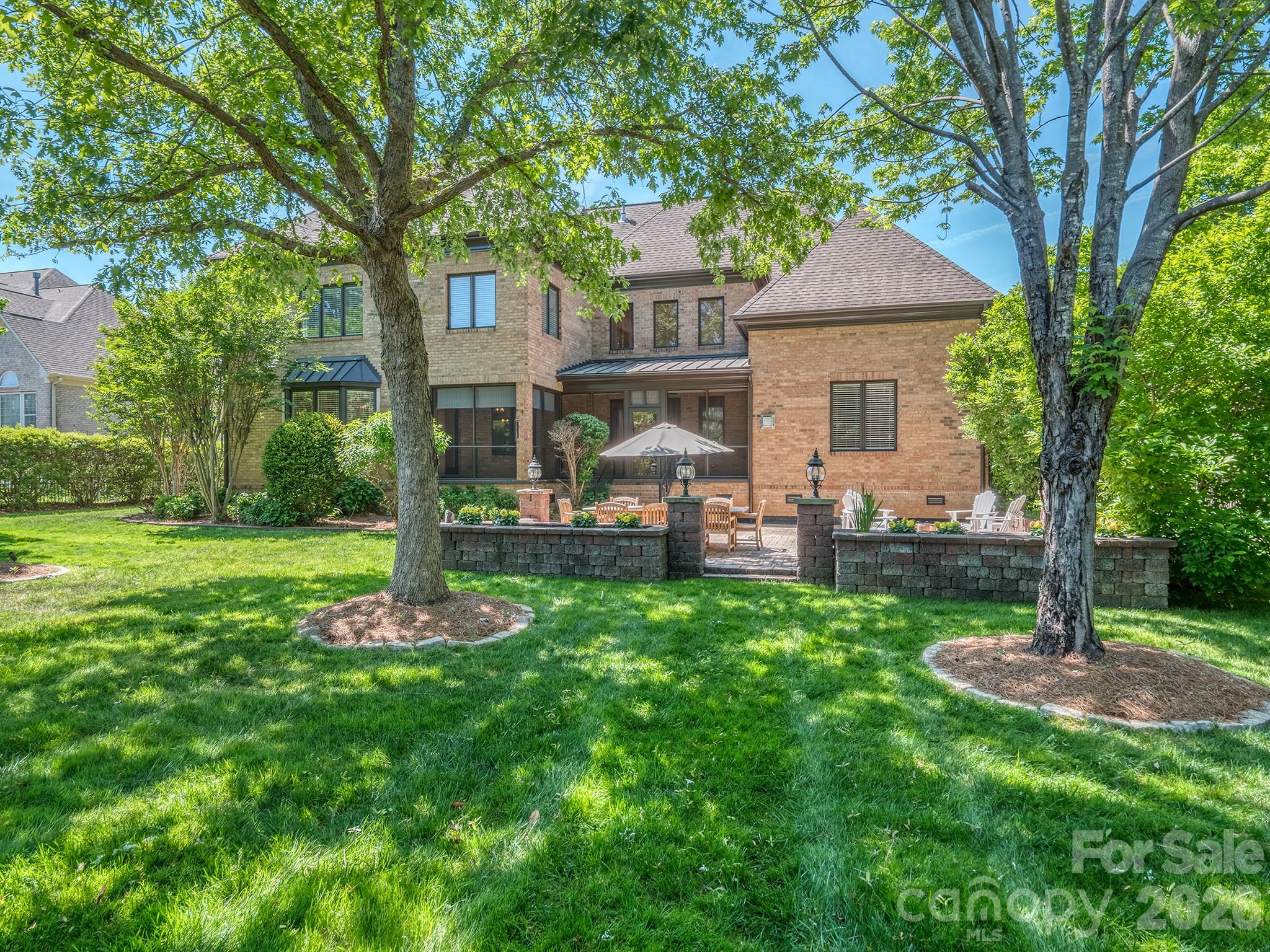 7604 Polyantha Rose Circle Matthews NC 28104