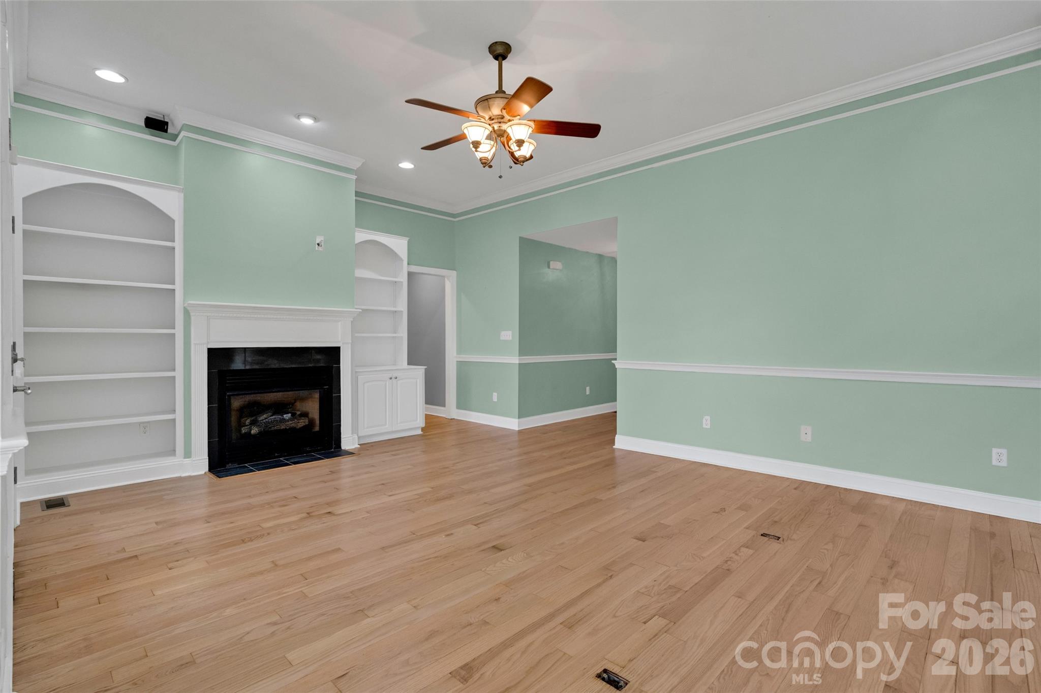 69 N Willow Brook Drive Asheville NC 28806