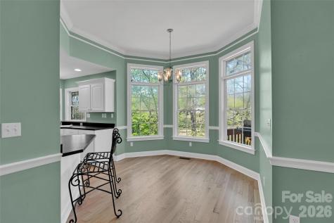 69 N Willow Brook Drive Asheville NC 28806