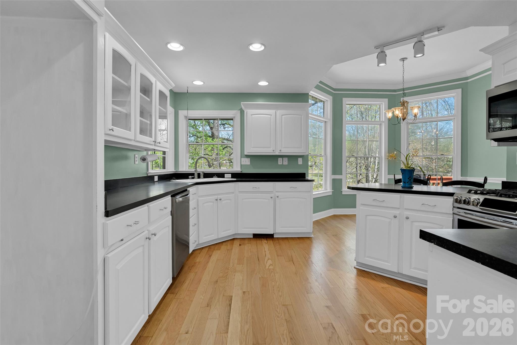 69 N Willow Brook Drive Asheville NC 28806