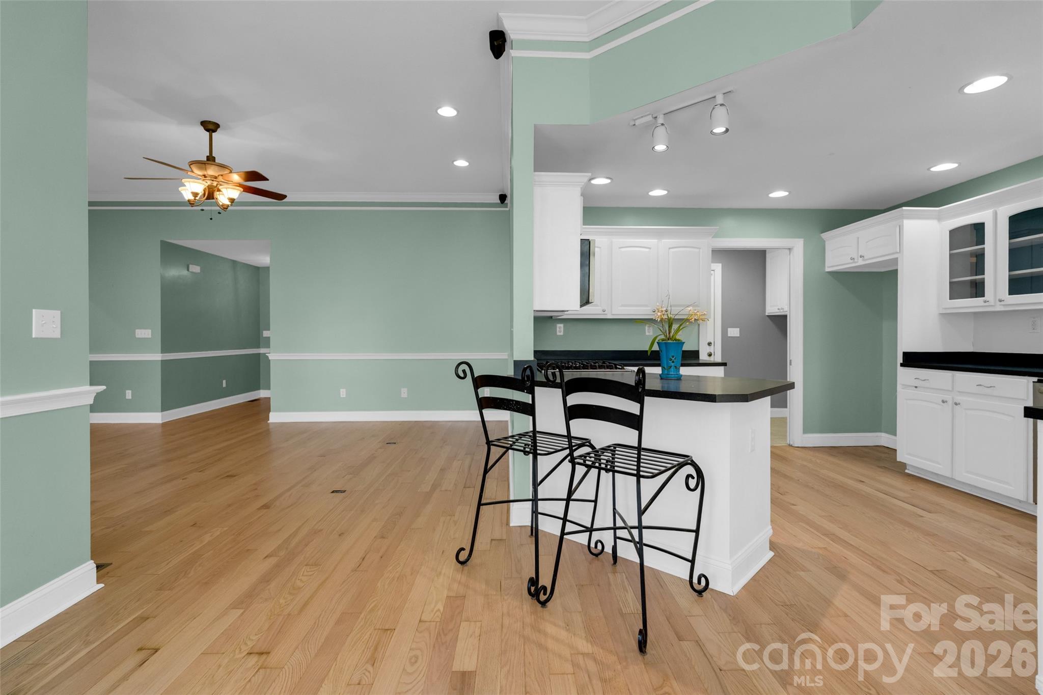 69 N Willow Brook Drive Asheville NC 28806