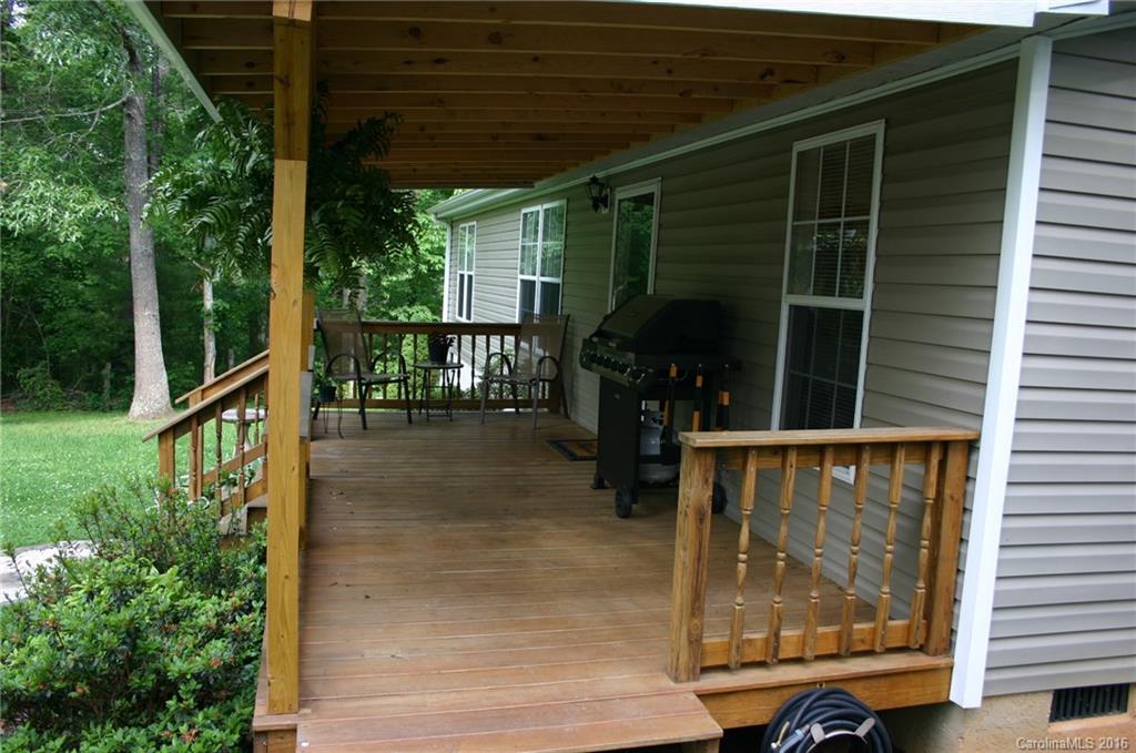 16 Jones Hillock Drive Asheville NC 28805