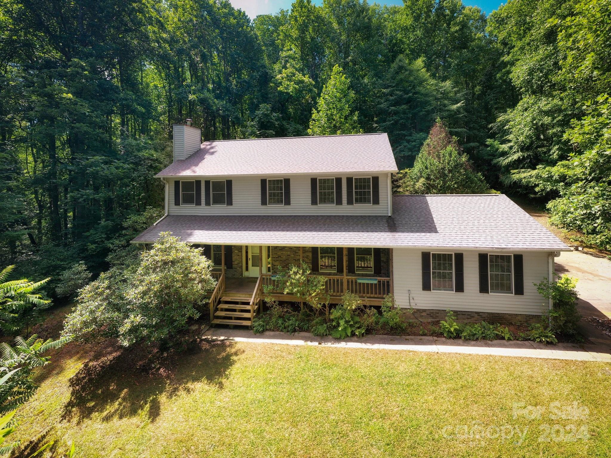 300 Smith Knolls Road Fairview NC 28730