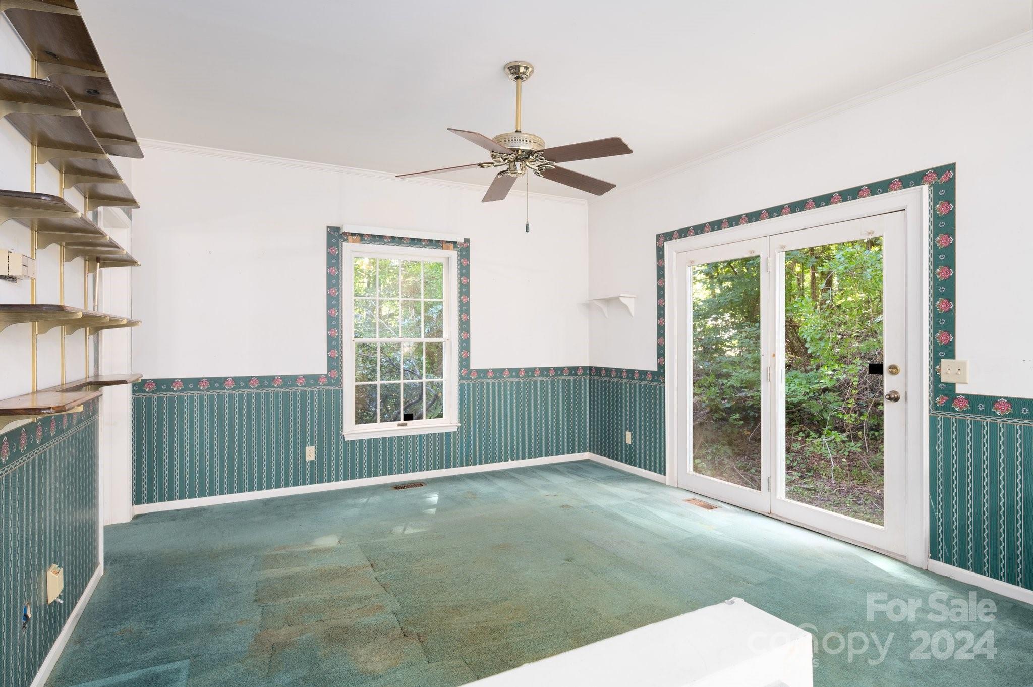 300 Smith Knolls Road Fairview NC 28730