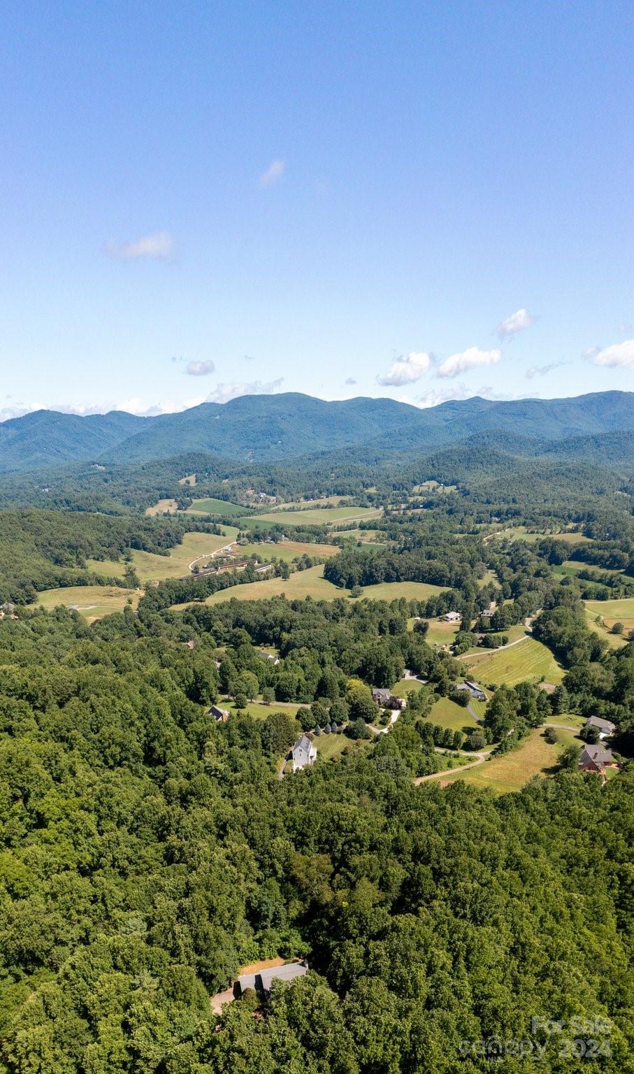 300 Smith Knolls Road Fairview NC 28730