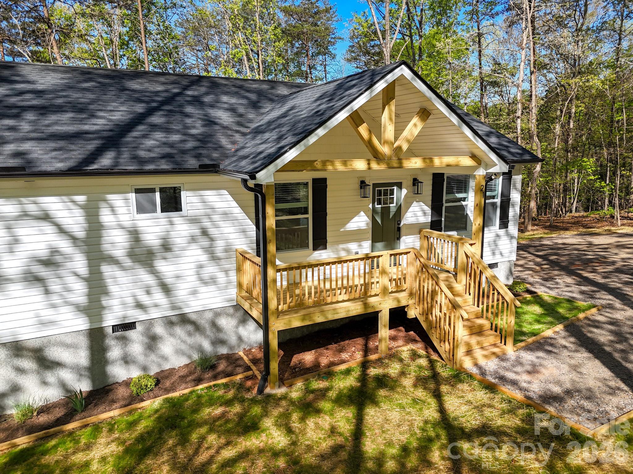 21 Woodchuck Lane Marion NC 28752