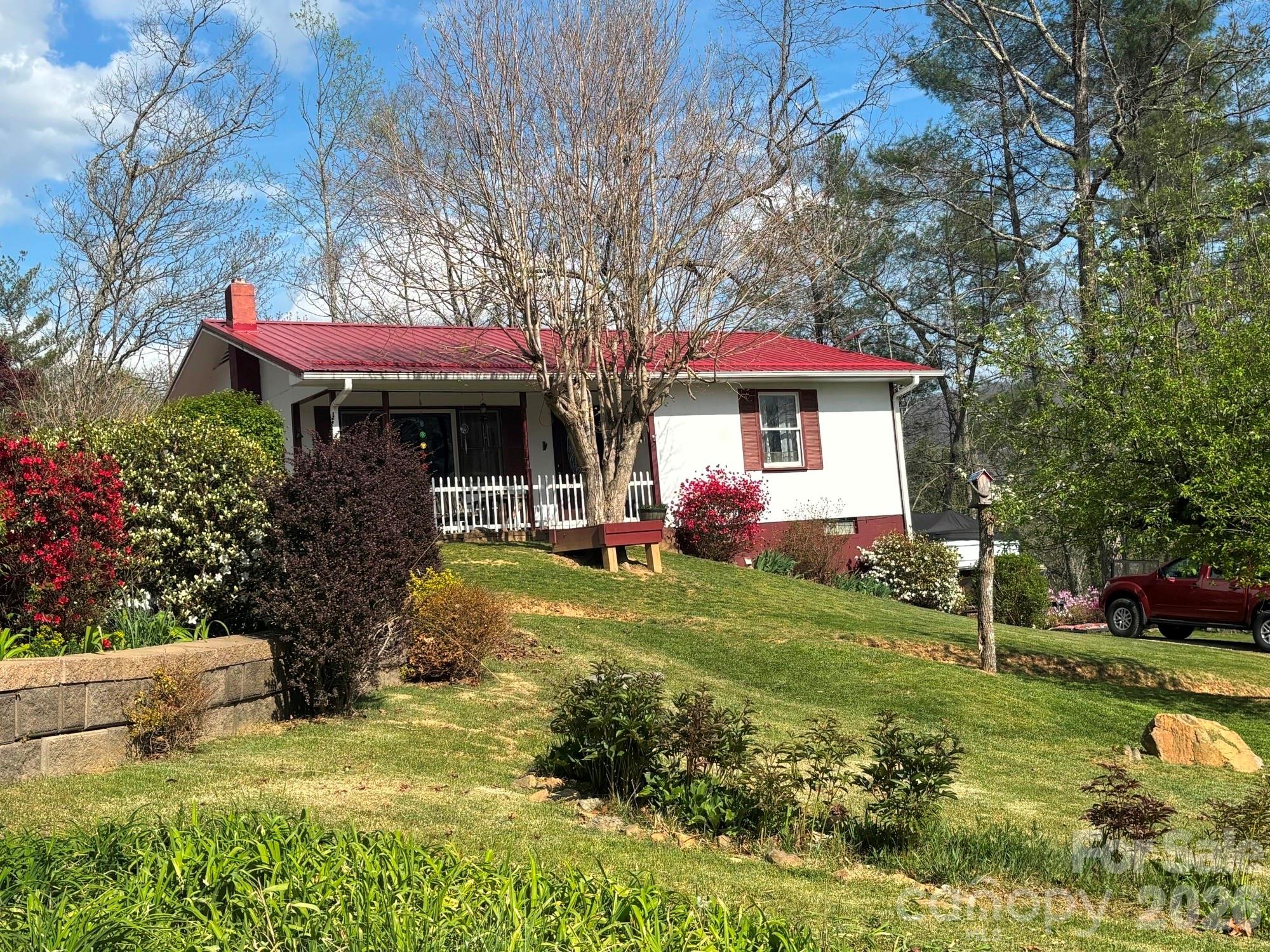493 Franklintown Road Spruce Pine NC 28777