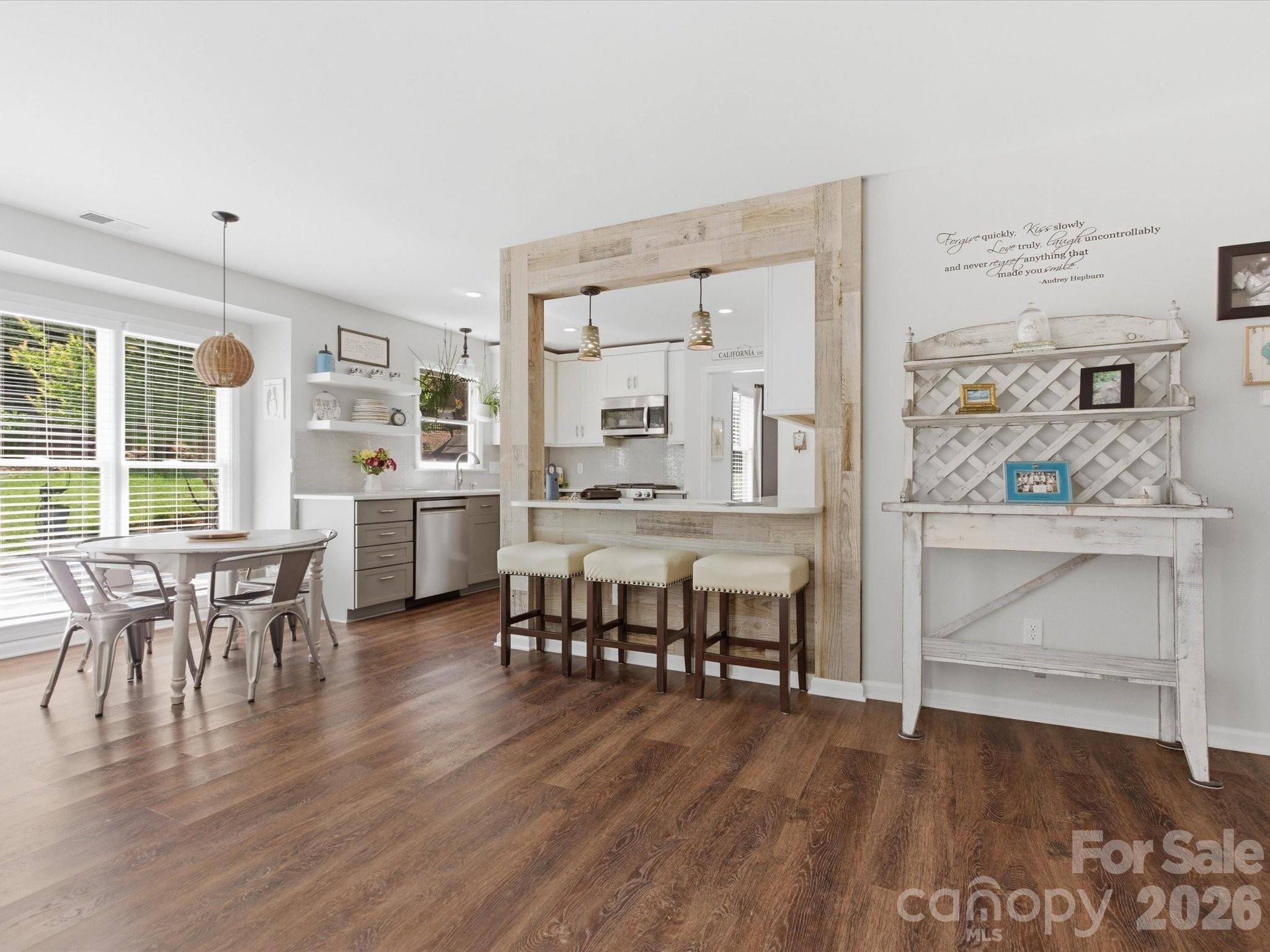 9804 Park Springs Court Charlotte NC 28210