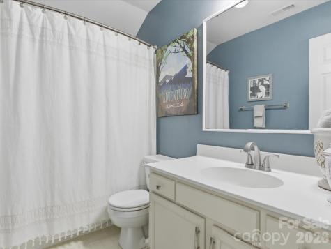 9804 Park Springs Court Charlotte NC 28210