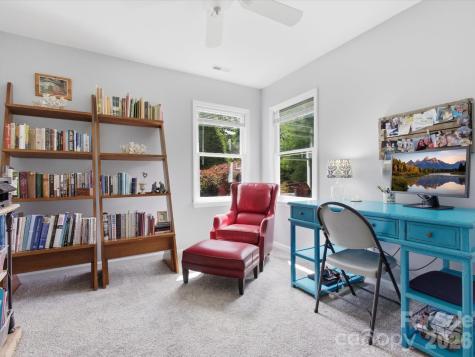 9804 Park Springs Court Charlotte NC 28210