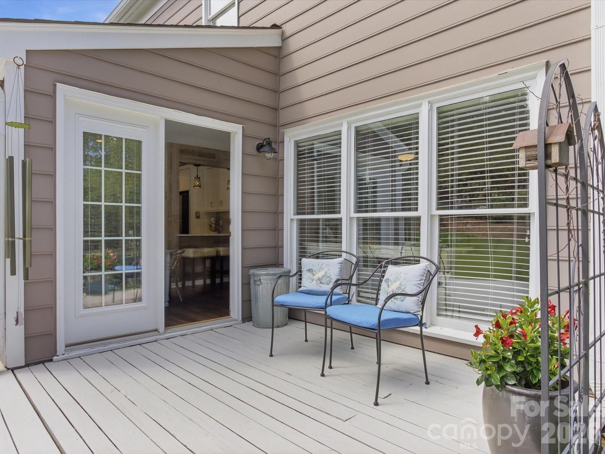 9804 Park Springs Court Charlotte NC 28210