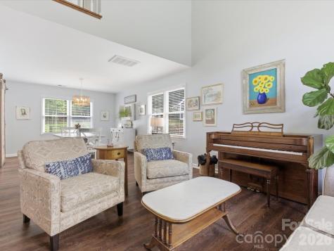9804 Park Springs Court Charlotte NC 28210